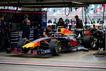 Terremoto in Red Bull: Verstappen pronto all'addio?