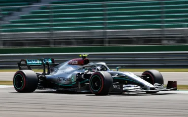 Mercedes: Antonelli mette sotto pressione Russell, scintille in pista?