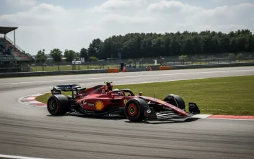 Ferrari punta sull'ADUO: la sfida ai motori Mercedes è aperta!