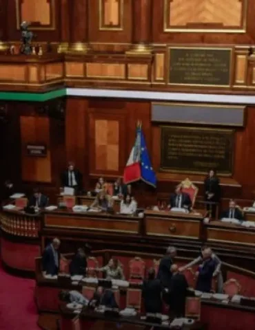 Renzi contro Lotito: resa dei conti nel calcio italiano?