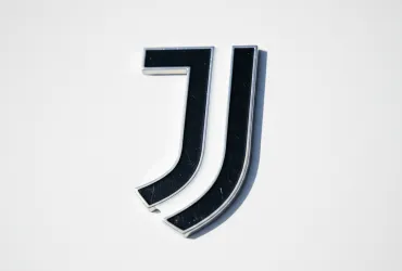 La Juventus avvicina la Zona Champions Battendo il Genoa 2-0