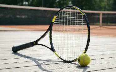 Berrettini sfida Medvedev a Montecarlo: un duello imperdibile sulla terra rossa