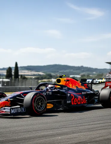 Red Bull in crisi: Hadjar svela i problemi della RB22