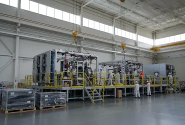 Elon Musk punta all'autosufficienza: Intel supporta la produzione di chip SpaceX in Texas