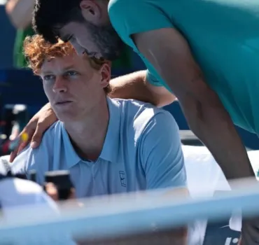 Sinner vs Alcaraz: Finale epica a Montecarlo per la corona del tennis!