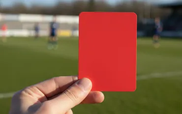 Turpin scatena l'inferno: dall'Italia al Barcellona, decisioni arbitrali infiammano il calcio!