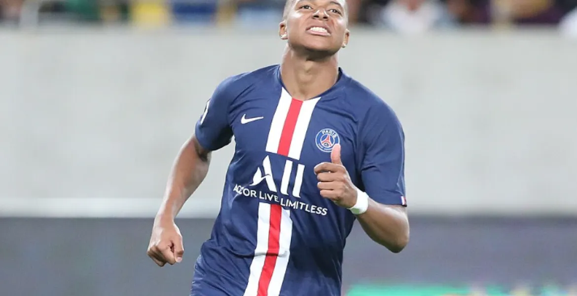 Mbappé nella storia della Champions: Re dei gol, incubo del Manchester City