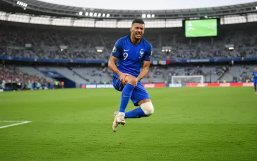 Ufficiale: Grave infortunio per la stella del Liverpool Hugo Ekitike