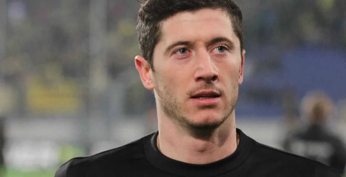 Lewandowski Shock: Futuro al Barcellona a rischio per taglio stipendio