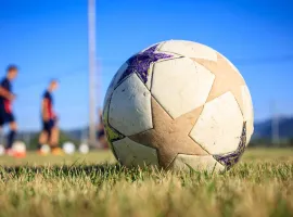 Lotta salvezza Serie A: Incubo spareggio tra Lecce e Cremonese