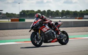Trackhouse colora di giallo e nero il GP di Jerez: debutta la livrea SuperFile sulle Aprilia