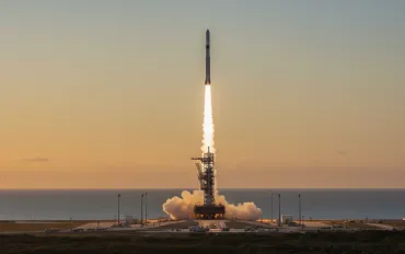 SpaceX verso nuovi record: raggiunto il 50esimo lancio orbitale del 2026