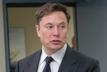 Elon Musk e la sfida epocale di SpaceX: Marte e Data Center spaziali per un premio record