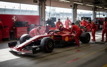 F1 2026, la Ferrari SF-26 Evo sfida il dominio Mercedes: missione riscatto a Miami