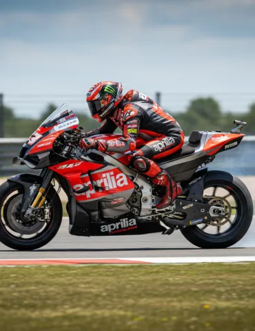 MotoGP, Aprilia proiettata nel futuro: a Jerez debutta l'ibridone 850cc per il 2027