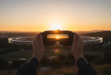 Apple Vision Pro verso il tramonto: Cupertino sposta il focus sugli smart glasses