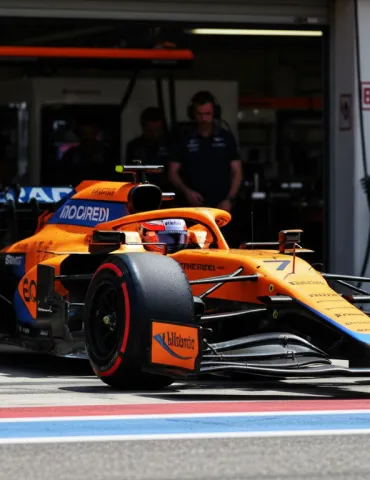 McLaren domina la Sprint di Miami: trionfo di Norris e Piastri, podio Ferrari e stangata per Antonelli
