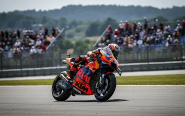 MotoGP, KTM Tech3 sceglie Jonas Folger: a Le Mans sostituirà l'infortunato Maverick Vinales