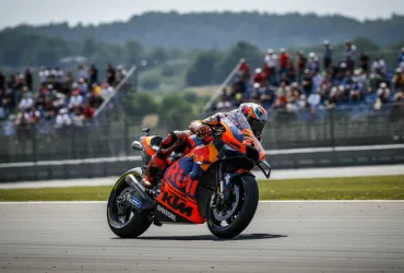 MotoGP, KTM Tech3 sceglie Jonas Folger: a Le Mans sostituirà l'infortunato Maverick Vinales
