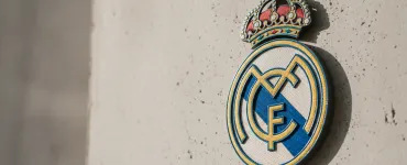 Caos Real Madrid: rissa tra Rudiger e Carreras e spogliatoio a pezzi prima del Clasico