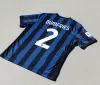 Inter, la gioia di Dumfries tra il 21° Scudetto e il tributo speciale a Cristian Chivu