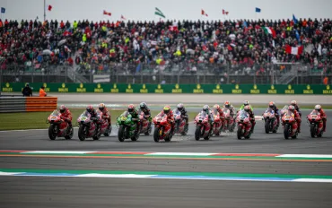 MotoGP Le Mans 2026: Johann Zarco brilla in casa, weekend in salita per Marc Marquez e Bezzecchi