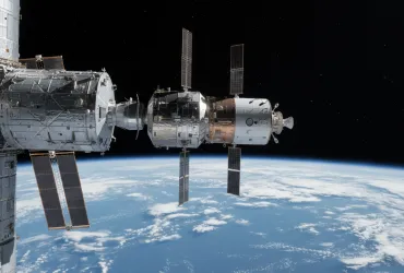 Cina, missione Tianzhou-10 completata: il cargo spaziale si aggancia alla stazione Tiangong