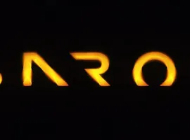 Saros e il peso delle aspettative su PS5: Un’analisi tra vendite e coinvolgimento