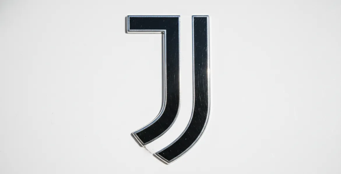 Juventus al bivio: il vertice tra Spalletti e Elkann dopo il crollo con la Fiorentina