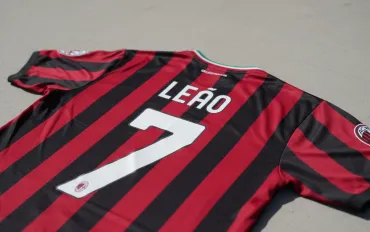 Milan-Cagliari e il caso Leão: la scelta di Allegri che divide San Siro