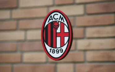 Milan-Allegri: Il paradosso della Champions tra rinnovo automatico e ombre di addio