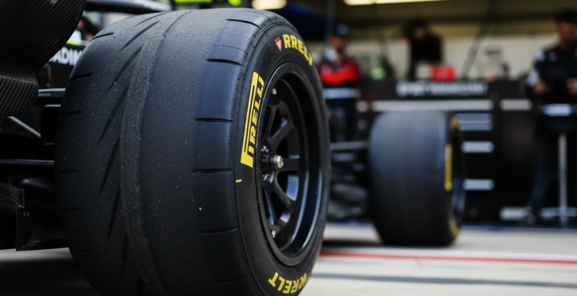 F1 2026, Pirelli rivoluziona le mescole: addio alla C6 a Monaco e azzardo soft a Barcellona