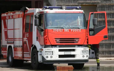 Palermo: incendio in un centro scommesse