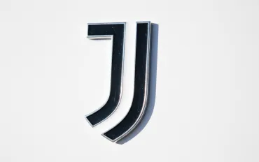 Juventus, ribaltone alla Continassa: il summit tra Elkann e Spalletti decide il futuro del club