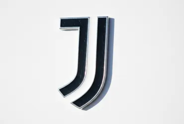 Juventus, ribaltone alla Continassa: il summit tra Elkann e Spalletti decide il futuro del club