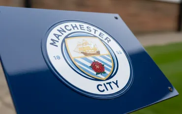 L'addio del Re: Pep Guardiola lascia la panchina del Manchester City per una nuova sfida globale