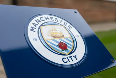L'addio del Re: Pep Guardiola lascia la panchina del Manchester City per una nuova sfida globale