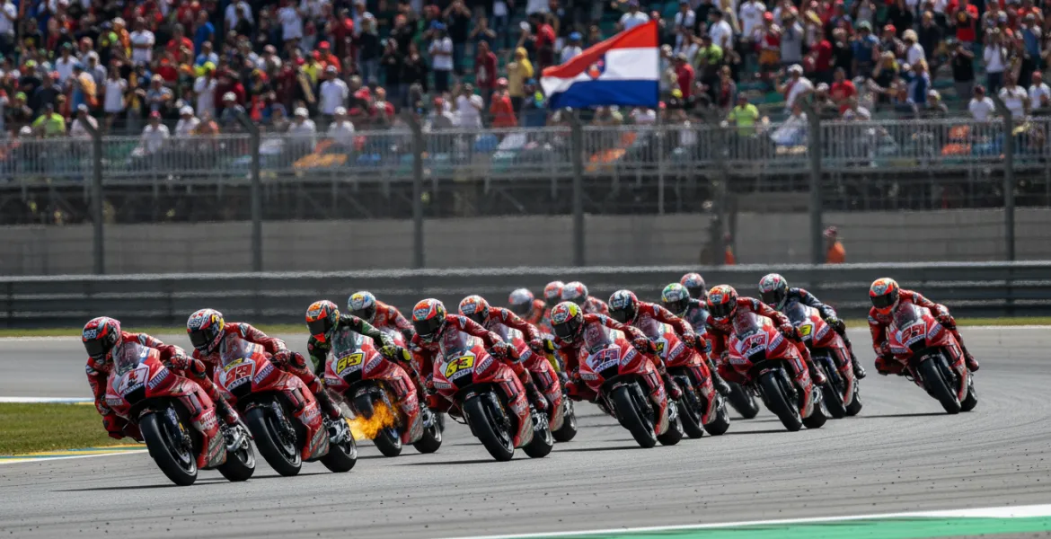 MotoGP, Joan Mir risponde a Bagnaia: impegno totale per la Safety Commission
