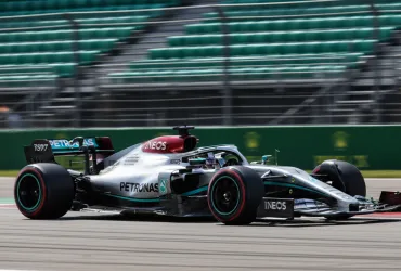 Antonelli cala il poker a Montreal: Russell KO e furioso, Hamilton porta la Ferrari sul podio