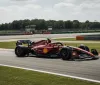 Leclerc e l'ombra di Hamilton: il momento più buio del monegasco in Ferrari
