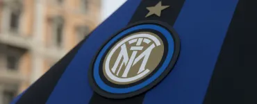 Dumfries scatena l'asta europea: Liverpool, Barcellona e l'ombra di Mourinho sul gioiello dell'Inter