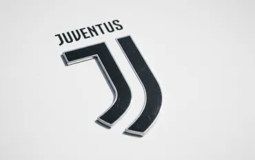 Juventus, doppia tentazione a Liverpool: Alisson e Robertson per la rinascita di Spalletti