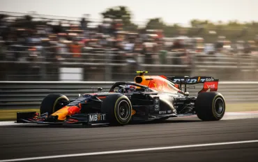 Red Bull e il paradosso di Montreal: il podio di Verstappen tra tensioni e azzardi tecnici