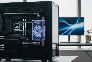 Tryx Holo: La nuova frontiera del raffreddamento a liquido con ologrammi 3D