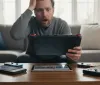 Shock nel Gaming Portatile: Valve aumenta i prezzi di Steam Deck OLED