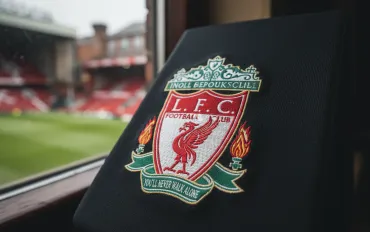 Rivoluzione Liverpool: l'arrivo di Iraola stravolge i piani di Inter e Juventus