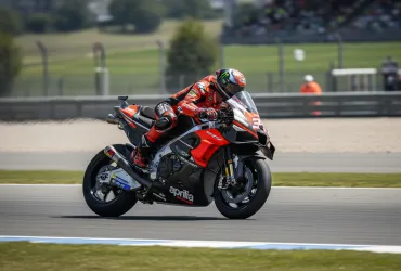 Marea nera al Mugello: Marco Bezzecchi e Aprilia dominano il Gran Premio d'Italia