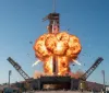 Disastro New Glenn: Esplosione distrugge il sogno lunare di Jeff Bezos a cape canaveral