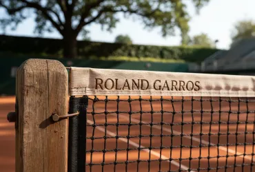 Roland Garros 2026: Arnaldi in semifinale dopo il drammatico ritiro di Berrettini