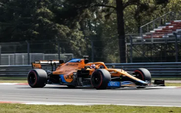 McLaren MCL40: Il segreto del bialbero aerodinamico che sfida le leggi di Monaco